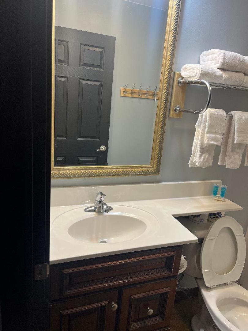 Gamble Farm Inn And Suites Jersey Shore Værelse billede