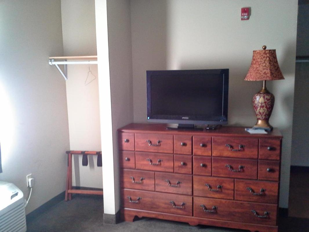 Gamble Farm Inn And Suites Jersey Shore Værelse billede